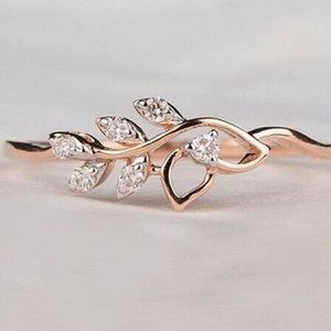 18 k Rose Gold Leaf Ring Sz 5